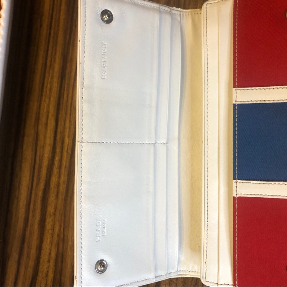 Prada wallet - Picture 6 of 9